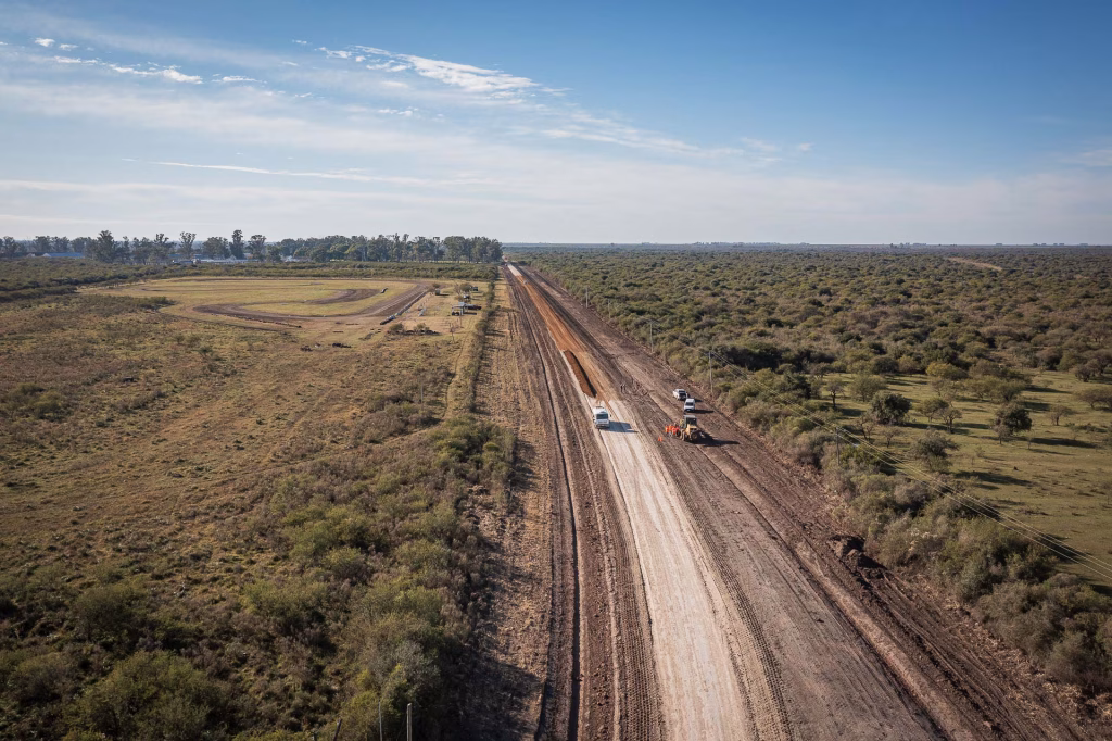 Continúan las mejoras en la ruta provincial Nº 5 en Federal